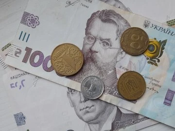 гроші, гривні, виплати гроші, гривні, виплати
